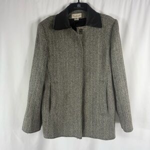 Westbound Jacket Womens 10 Full Zipper
Front Long Sleeve 100%Wool Packets